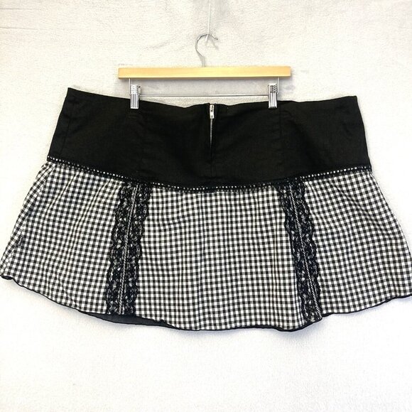 Vintage Y2K Tripp NYC Mini Skirt Plus Size 26 Goth Punk Skater Alt Dark Academia - Picture 2 of 15